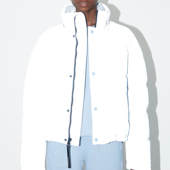 “Hi Vis” Superpuff- Dust Blue- Size Small. - Picture 2 of 11